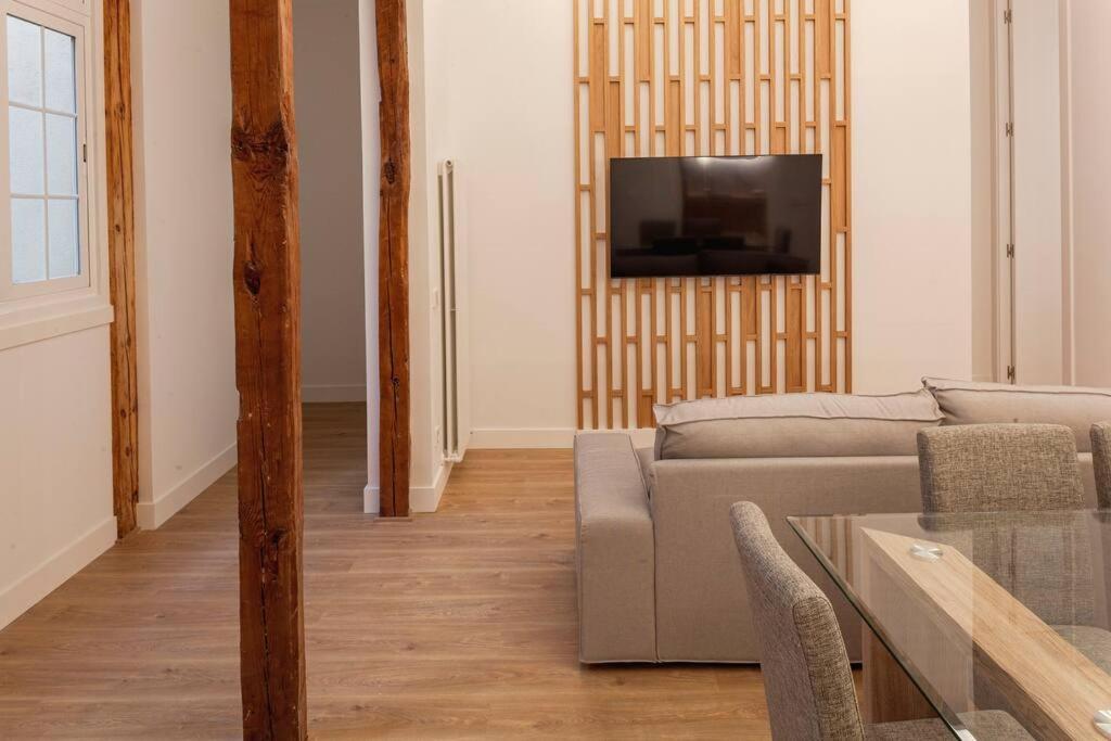 Centro III Calle Carrera De San Jeronimo 3Br 3Bh Madrid Bagian luar foto